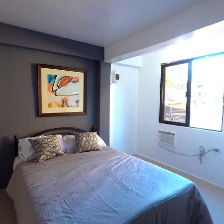Lalyn'S Room In Quezon City Exteriör bild