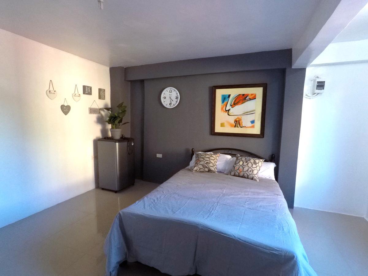 Lalyn'S Room In Quezon City Exteriör bild